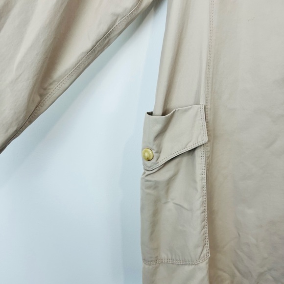 Max Mara Rainwear Beige Shower Proof Modern Tailored Pocket Jacket UK 12 - Picture 4 of 15